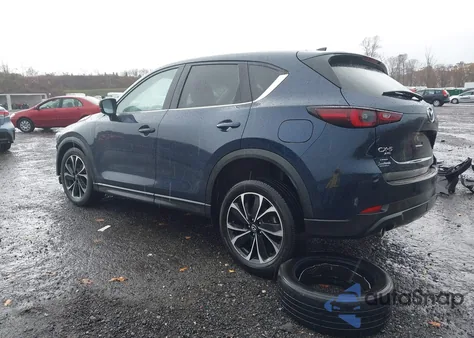 2022 Mazda Cx-5 2.5 S Premium z USA, uszkodzony, nr VIN JM3KFBDM1N1548677